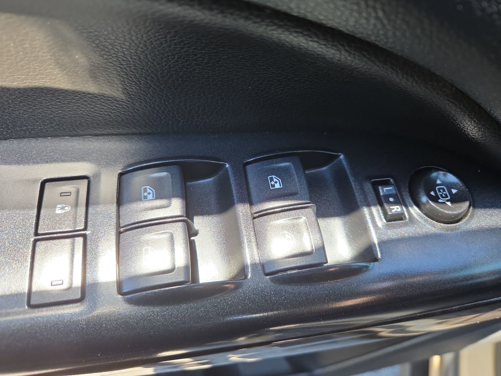 Used 2022 GMC Canyon Elevation w/ Elevation Premium Package image 14