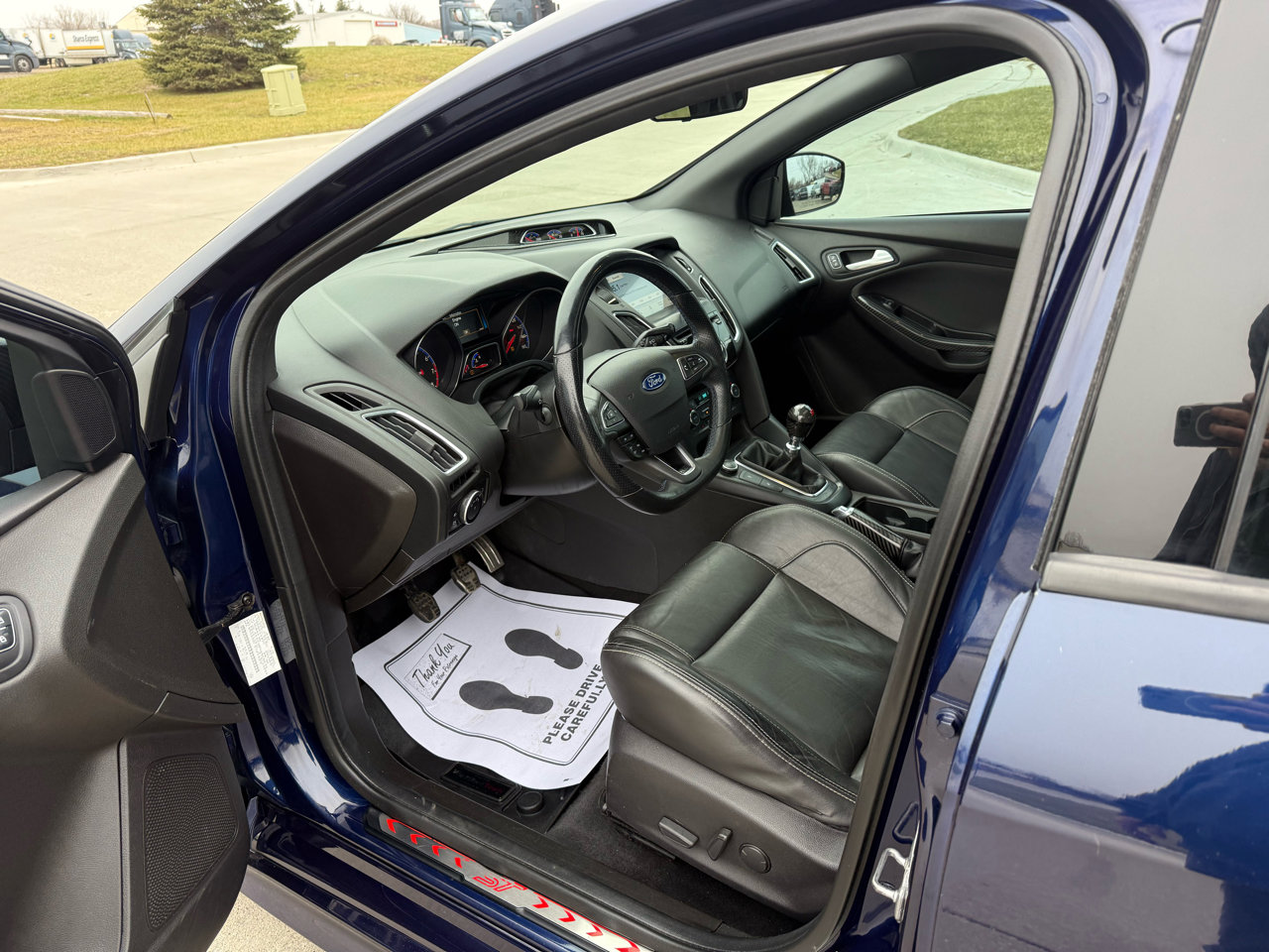 Used 2016 Ford Focus ST w/ Equipment Group 401A image 13