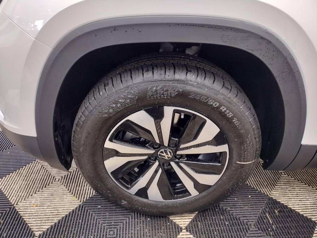 New 2026 Volkswagen Atlas SE image 5