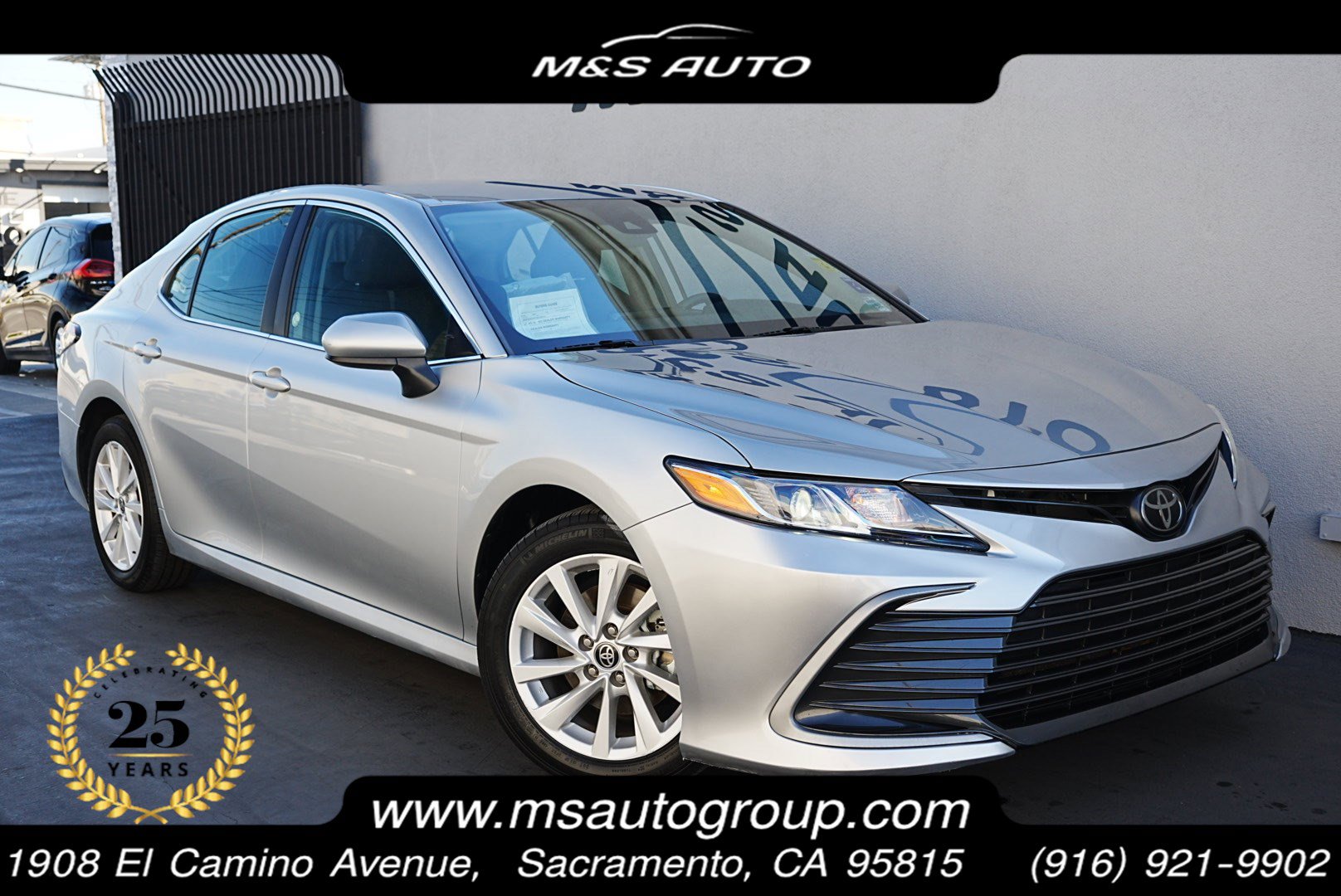 Used 2024 Toyota Camry LE image 1