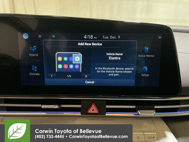 Used 2025 Hyundai Elantra Limited image 21