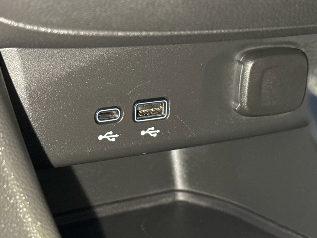 Used 2026 Buick Envista Preferred w/ Convenience I Package FWD image 26