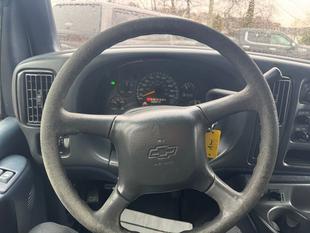 Used 2000 Chevrolet Express 3500 Extended Passenger w/ LS Preferred Equipment Group RWD image 28