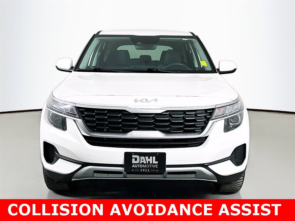 Used 2023 Kia Seltos LX image 3