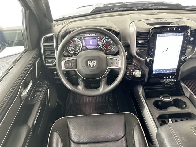 Used 2023 RAM 1500 Laramie AWD/4WD image 11