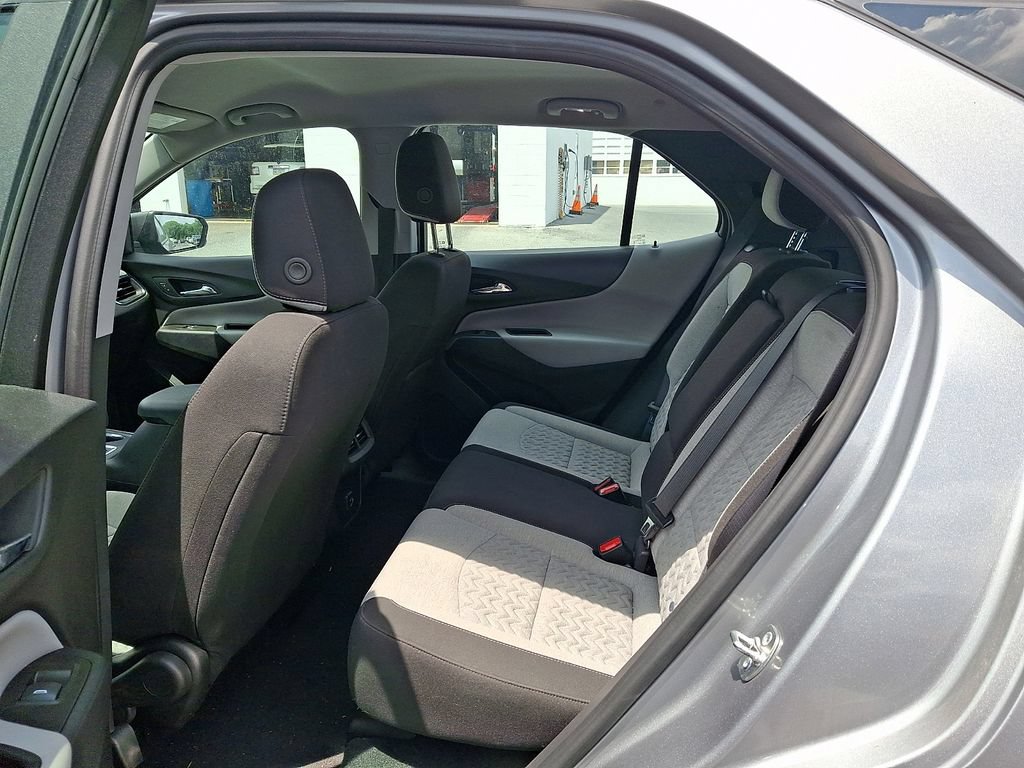 Used 2024 Chevrolet Equinox LS AWD/4WD image 15