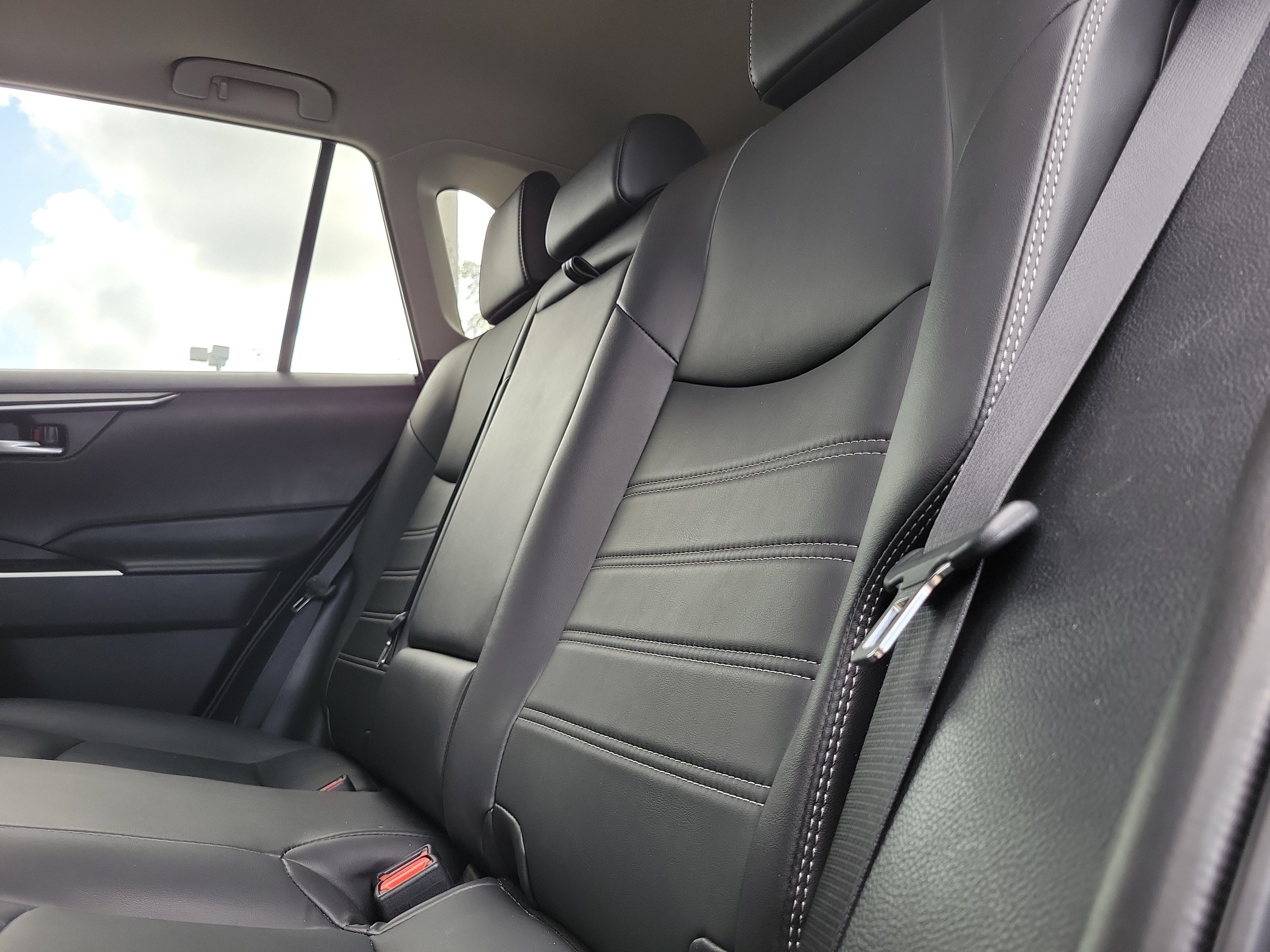 Used 2025 Toyota RAV4 XLE Premium FWD image 12