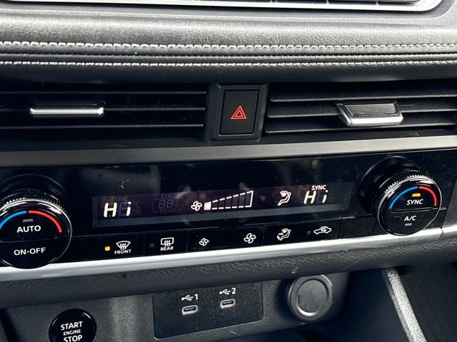 Certified 2025 Nissan Rogue SV image 15