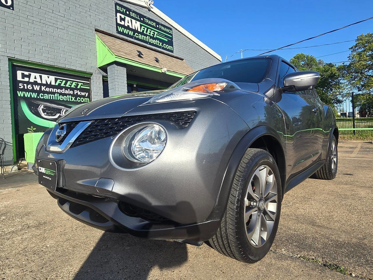 Used 2017 Nissan Juke SV w/ Technology Package image 2
