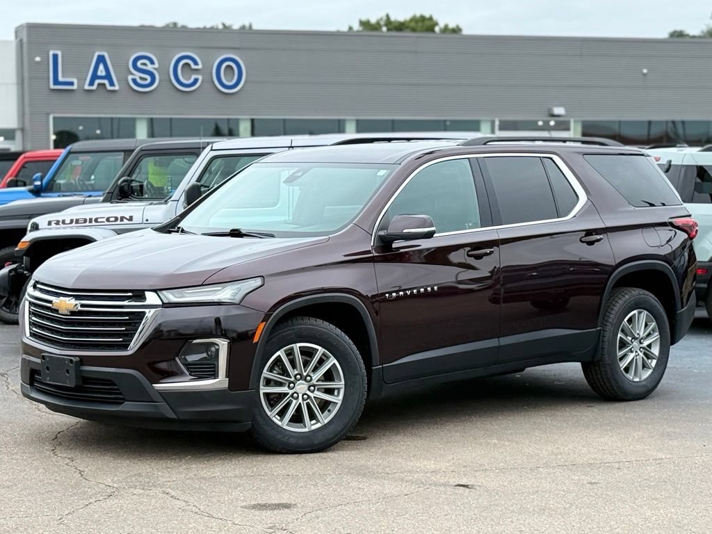 Used 2023 Chevrolet Traverse LT