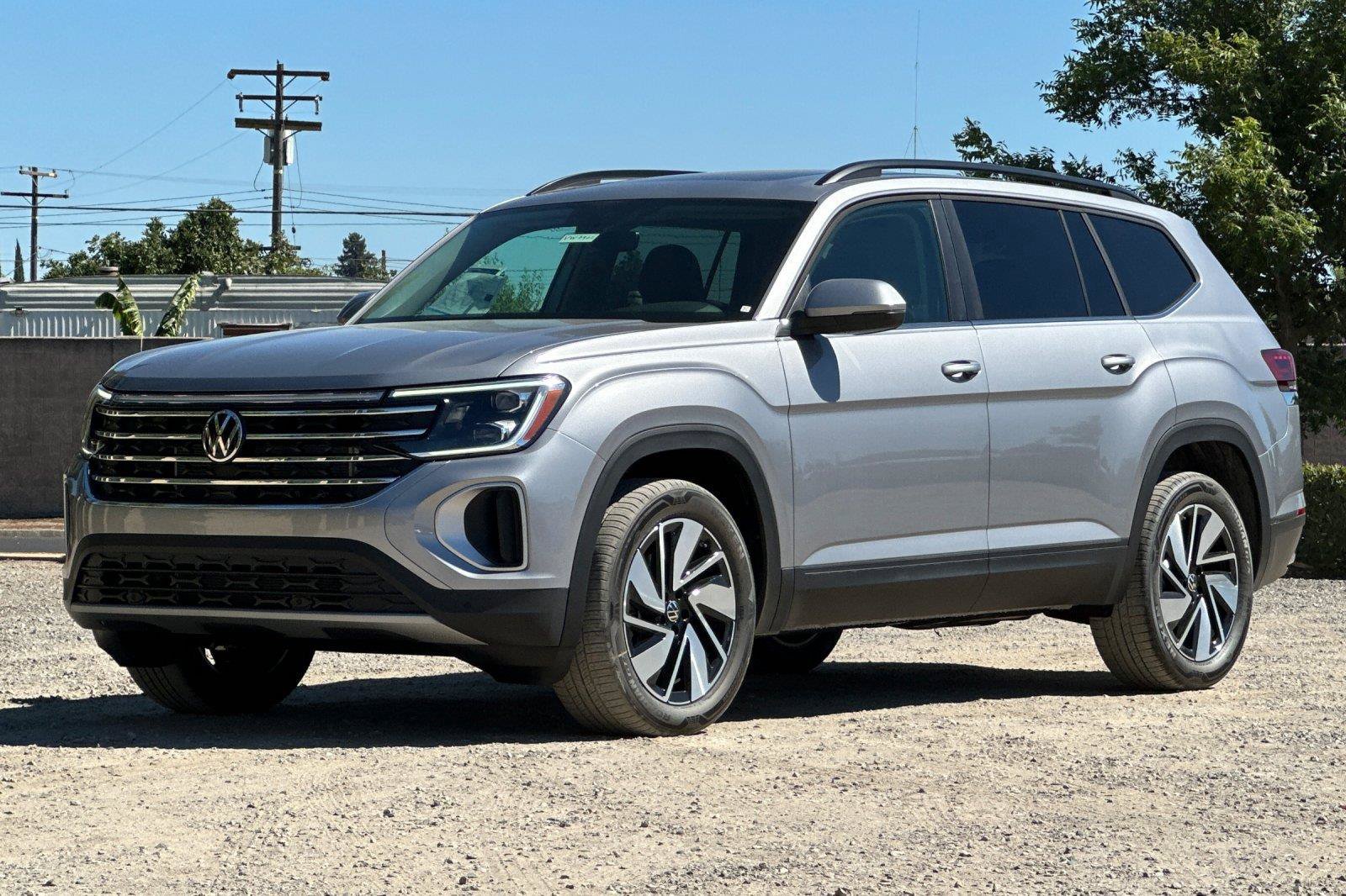 New 2026 Volkswagen Atlas SE FWD image 7