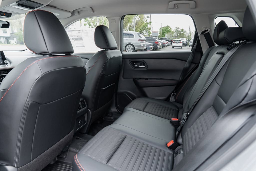 New 2026 Nissan Rogue SV AWD/4WD image 23