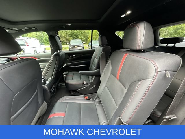 Used 2024 Chevrolet Traverse RS w/ LPO, Floor Liner Package AWD/4WD image 26
