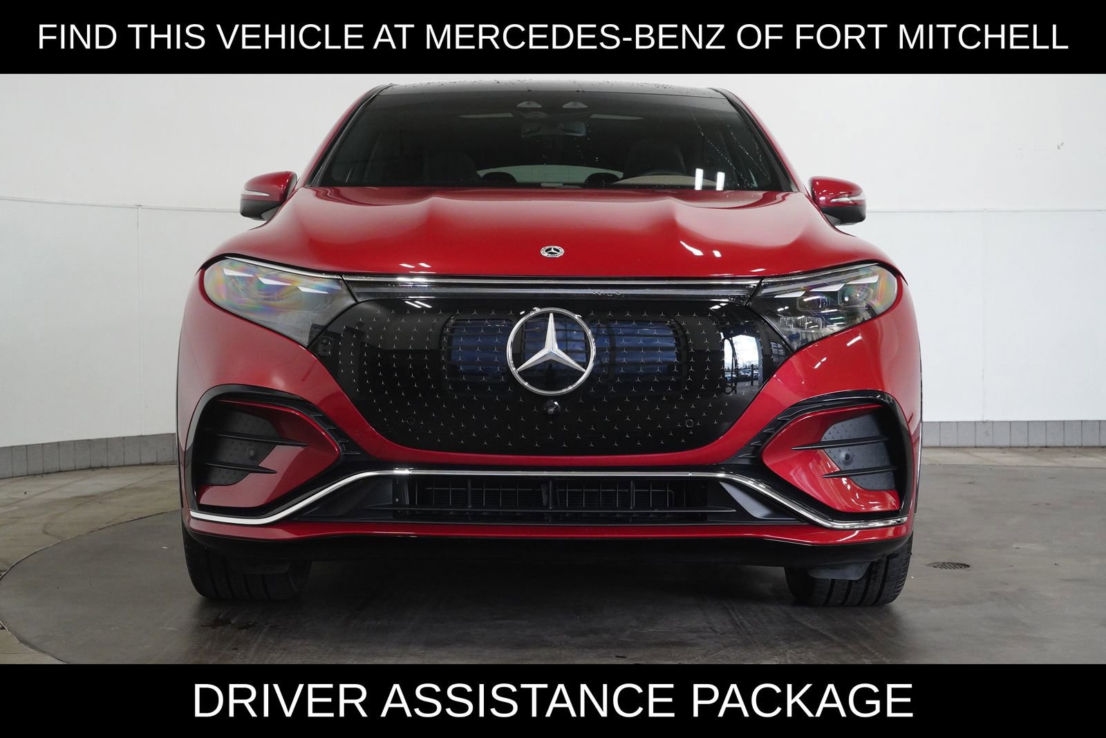 Used 2026 Mercedes-Benz EQS 550 4MATIC SUV image 3