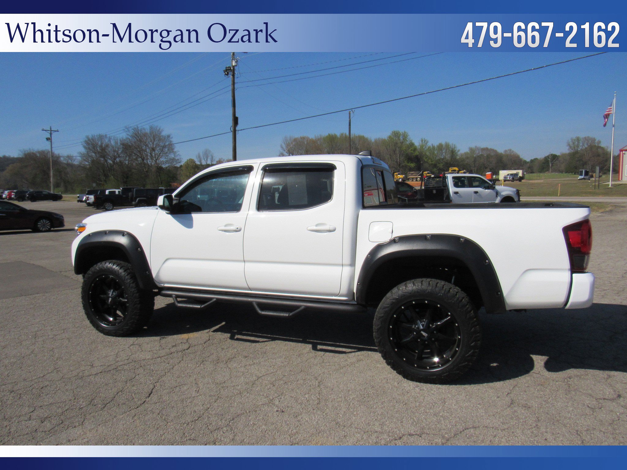 Used 2022 Toyota Tacoma SR AWD/4WD image 8