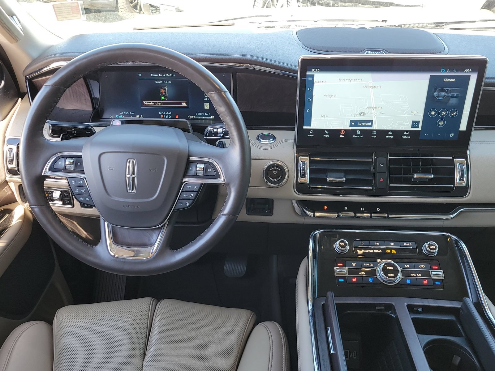 Used 2023 Lincoln Navigator Reserve AWD/4WD image 11