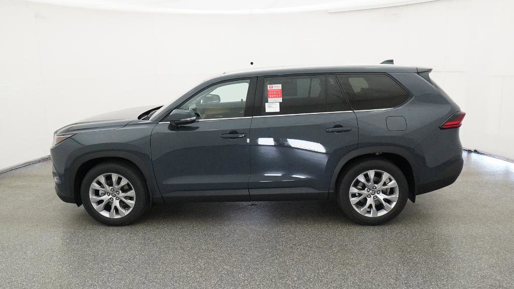 New 2026 Toyota Grand Highlander Limited image 3