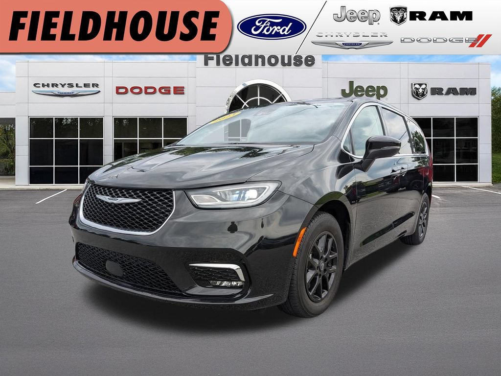 Used 2023 Chrysler Pacifica Touring-L