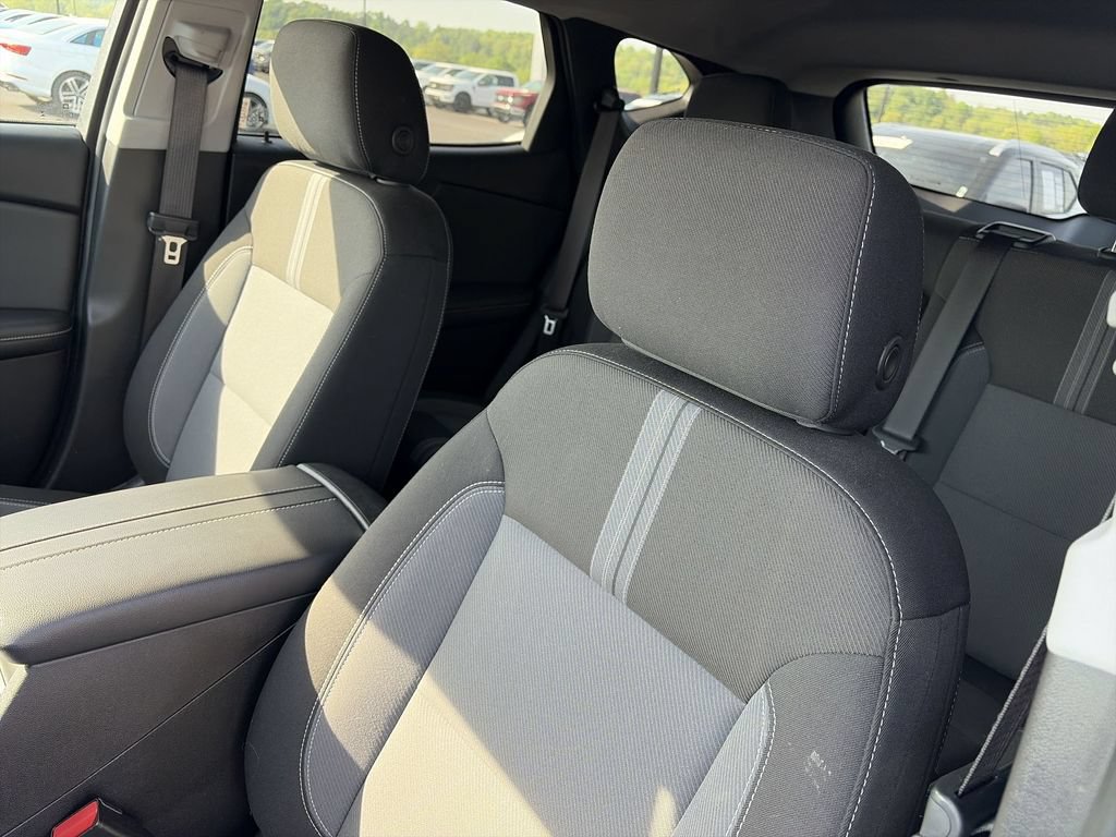 Used 2024 Chevrolet Blazer LT w/ Convenience Package FWD image 11