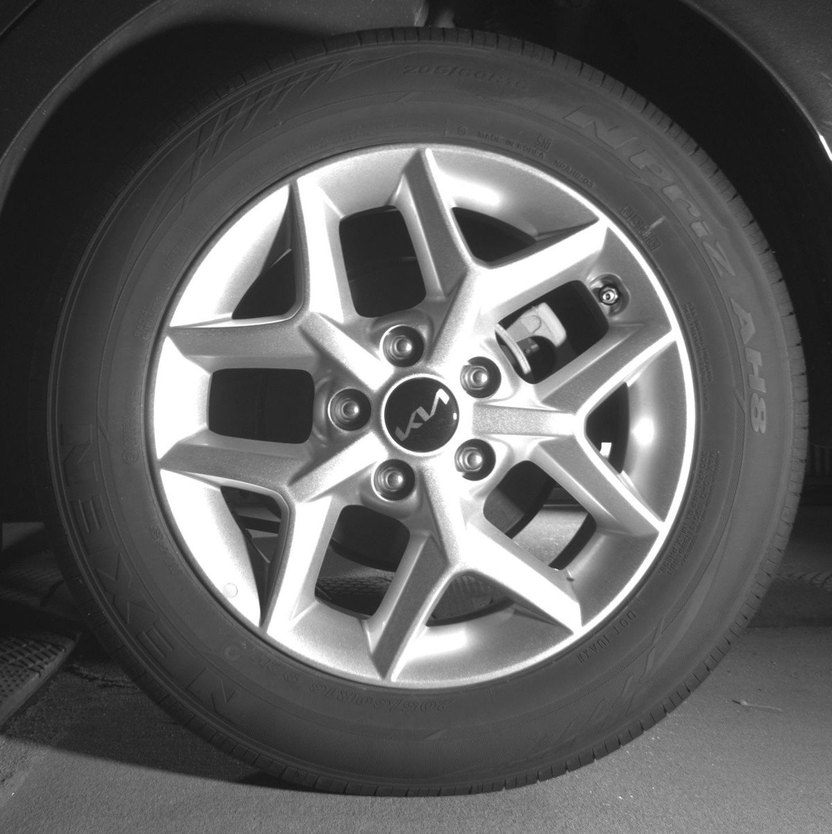 Used 2025 Kia Soul LX w/ LX Technology Package image 14