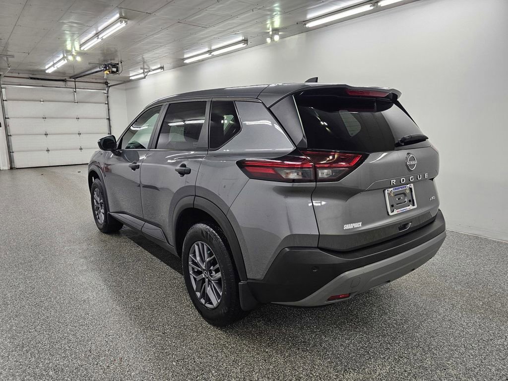 Used 2022 Nissan Rogue S AWD/4WD image 7