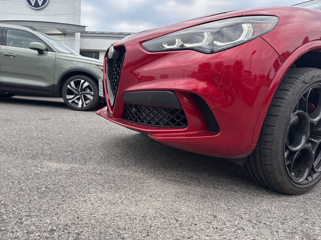 Used 2024 Alfa Romeo Stelvio Quadrifoglio w/ Active Assist Plus Package AWD/4WD image 16