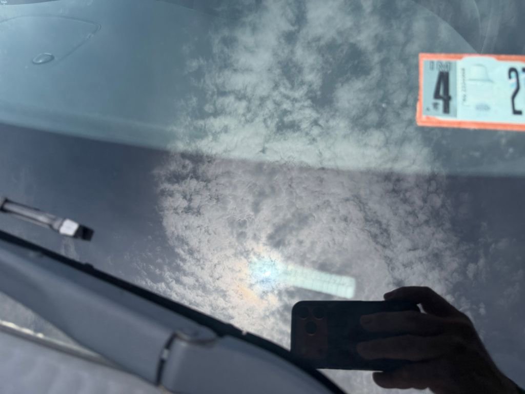 Used 2019 Kia Sorento LX image 31