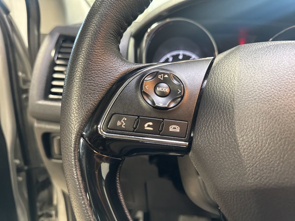 Used 2025 Mitsubishi Outlander Sport ES AWD/4WD image 10
