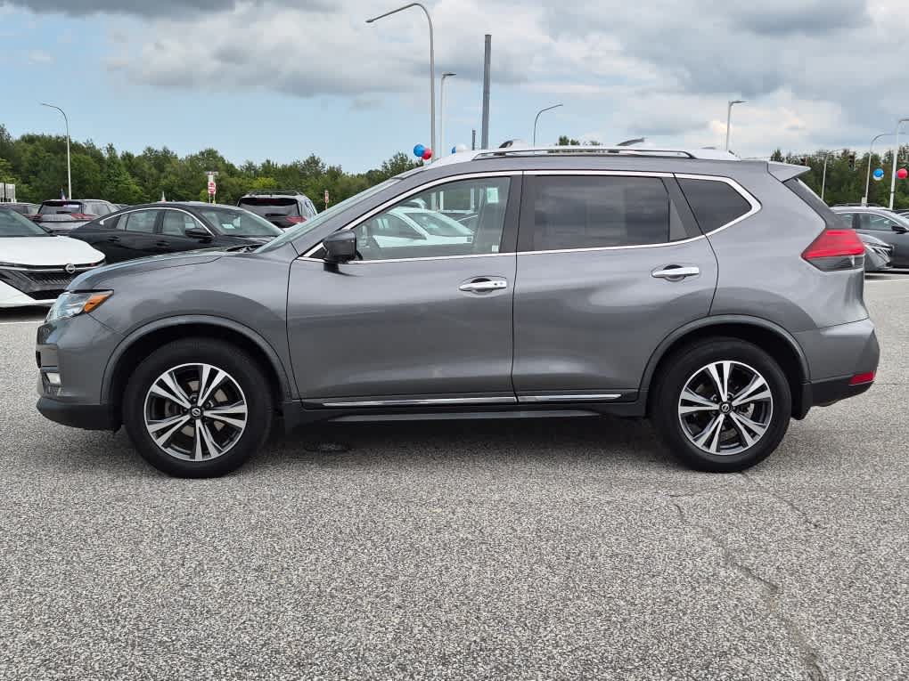Used 2017 Nissan Rogue SL w/ SL Premium Package AWD/4WD image 5
