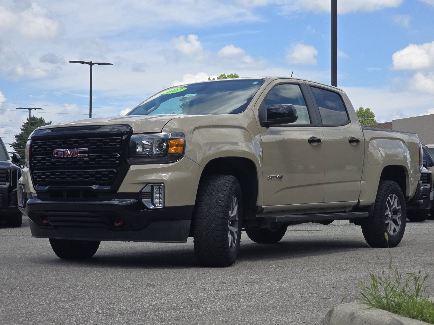 Used 2022 GMC Canyon AT4 w/ Trailering Package AWD/4WD image 11