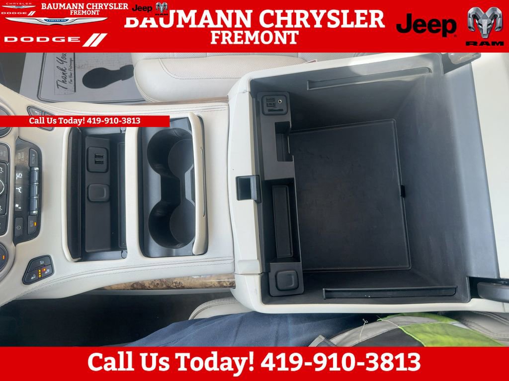 Used 2015 GMC Yukon Denali w/ Premium Package image 19