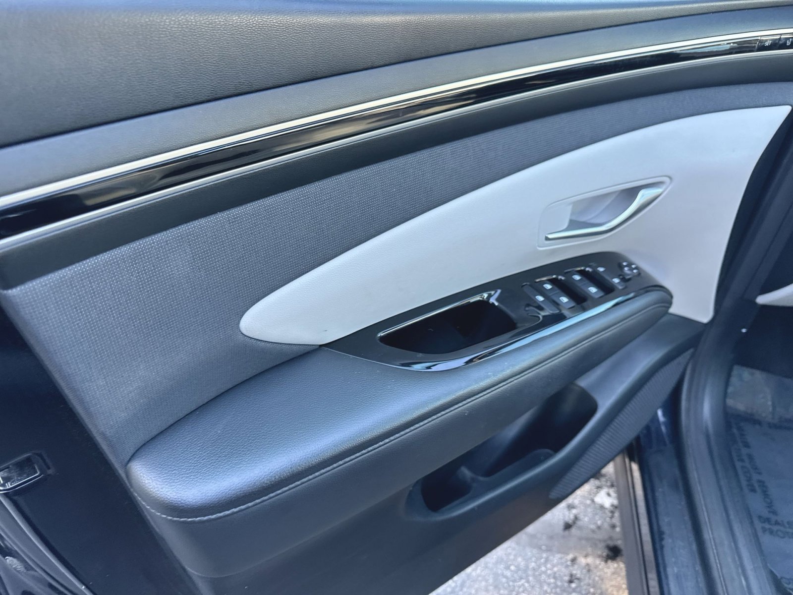 Used 2022 Hyundai Tucson Limited AWD/4WD image 9