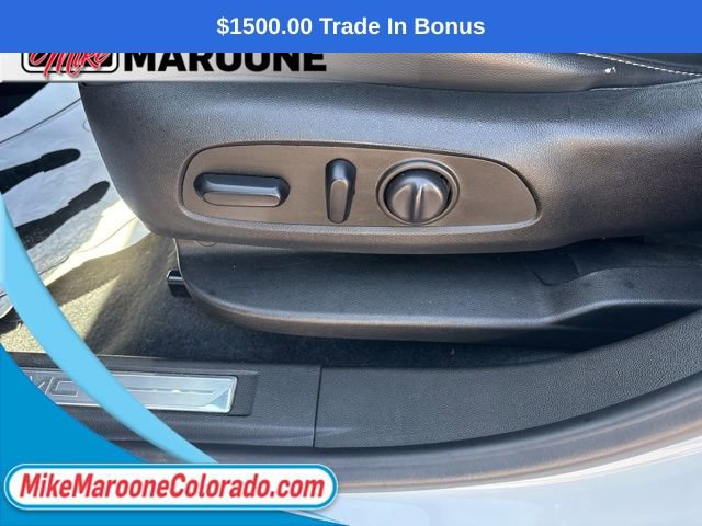 Used 2021 GMC Acadia SLT image 11