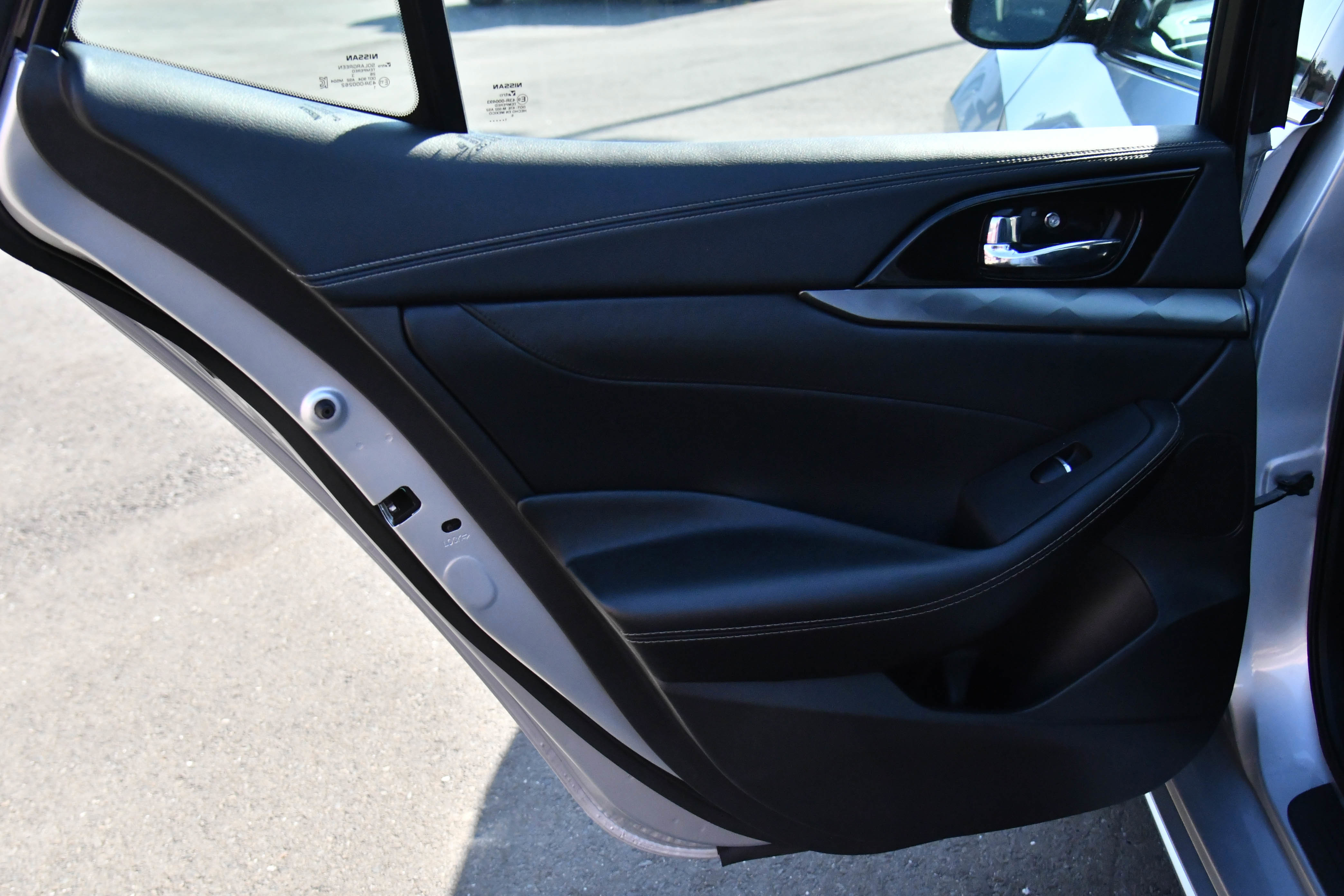 Used 2023 Nissan Maxima SV w/ Floor Mat Group FWD image 33