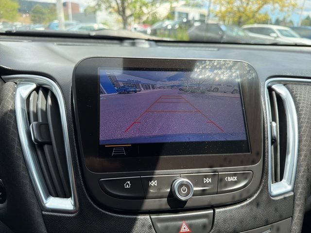Used 2019 Chevrolet Malibu Hybrid FWD image 22
