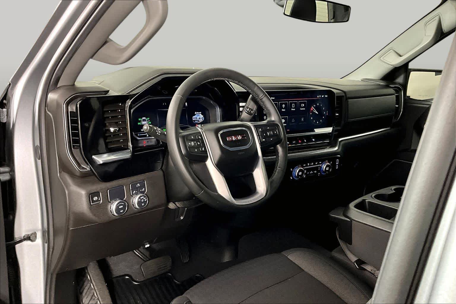 Used 2024 GMC Sierra 1500 Elevation RWD image 16