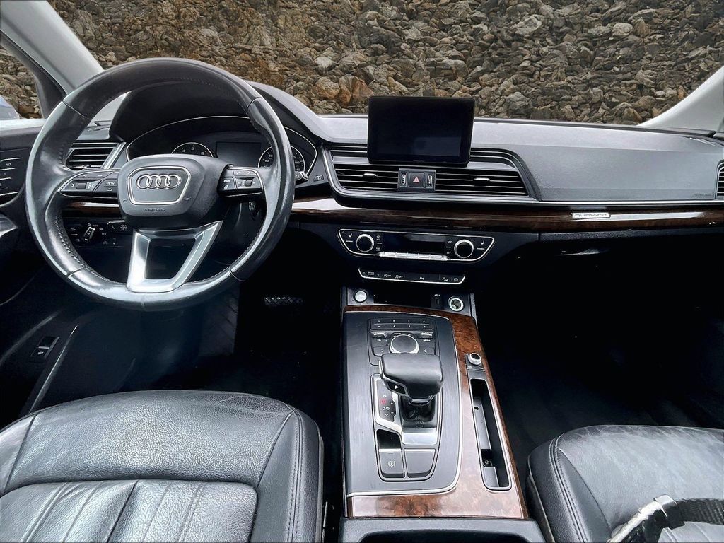 Used 2018 Audi Q5 2.0T Premium Plus w/ Premium Plus Package image 12