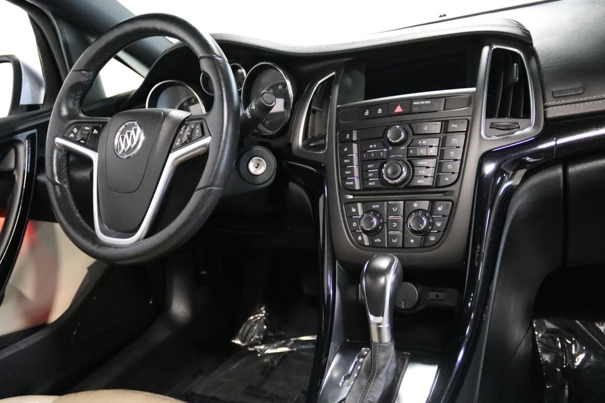 Used 2018 Buick Cascada Premium FWD image 69