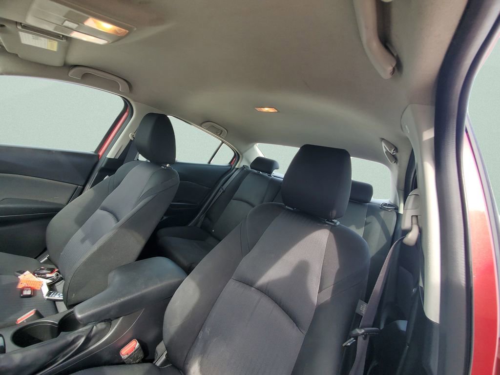 Used 2016 MAZDA MAZDA3 i Sport image 20