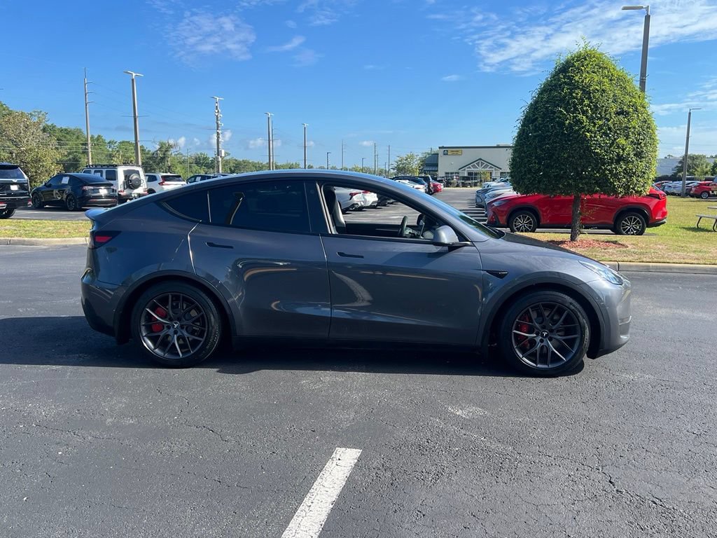 Used 2023 Tesla Model Y Performance AWD/4WD image 6