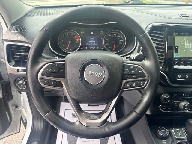 Used 2020 Jeep Cherokee Limited w/ Technology Group AWD/4WD image 17