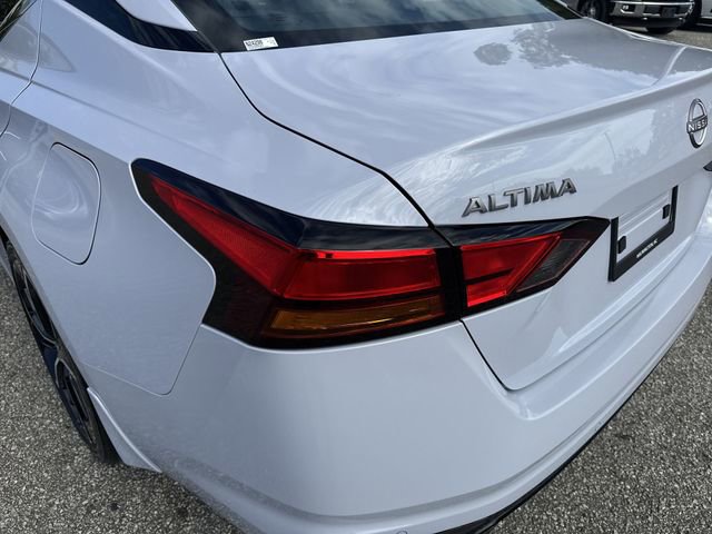 New 2025 Nissan Altima 2.5 SR w/ SR Premium Package FWD image 33