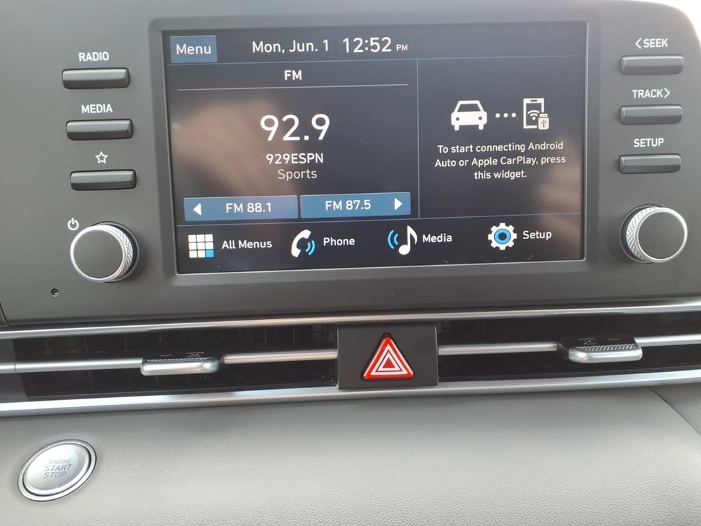 New 2026 Hyundai Elantra Sport FWD image 20
