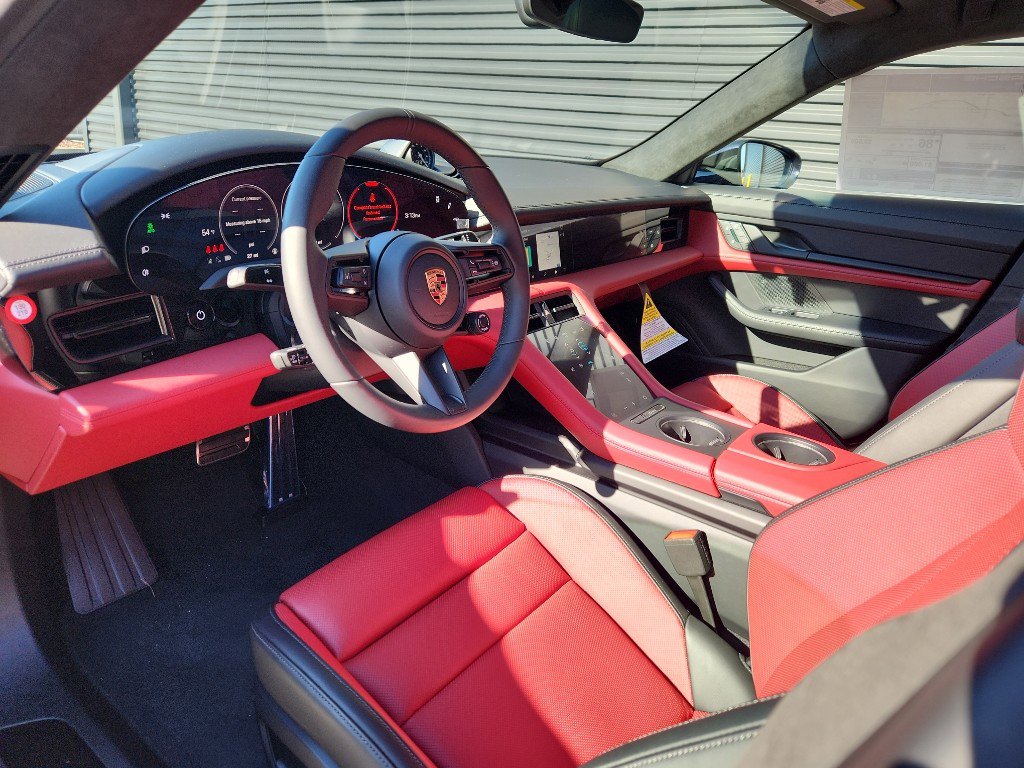 New 2026 Porsche Taycan GTS image 5