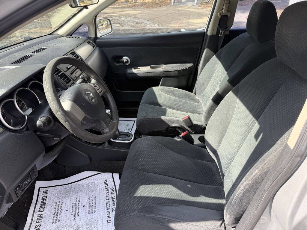 Used 2011 Nissan Versa 1.8 S w/ PWR Plus Pkg image 11