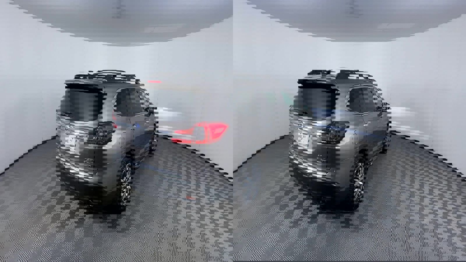 Used 2022 Subaru Ascent Touring image 8