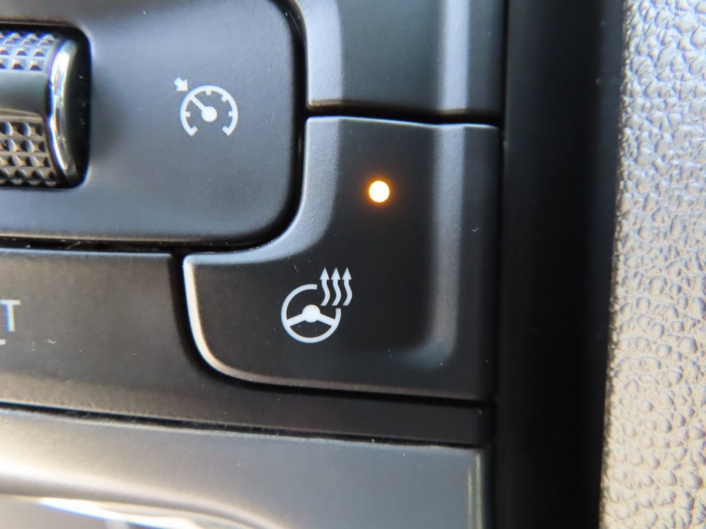 Used 2022 Chevrolet Silverado 1500 LT w/ Protection Package image 12