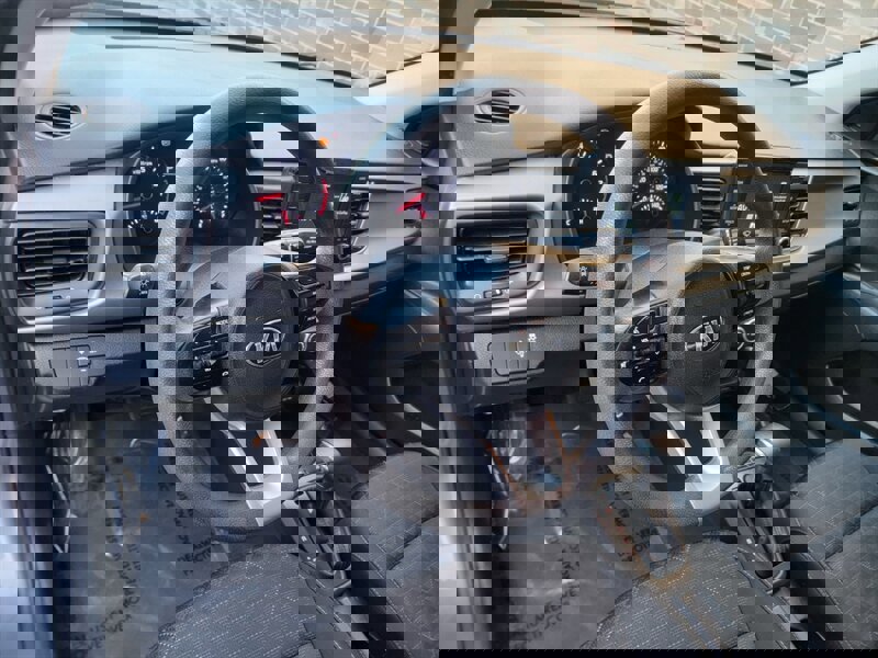 Used 2019 Kia Rio S image 12