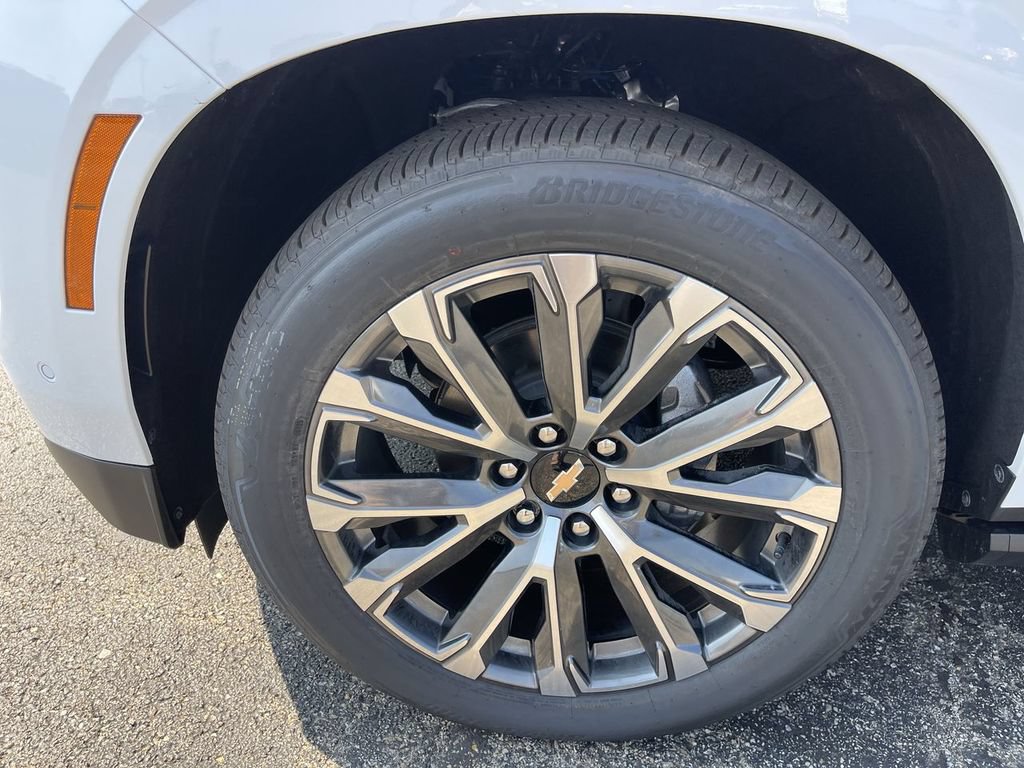 New 2026 Chevrolet Suburban High Country AWD/4WD image 10