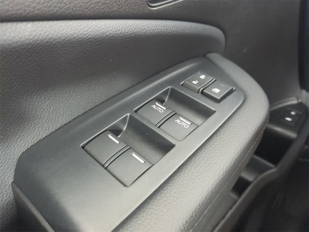 Used 2021 Honda Passport Touring image 32